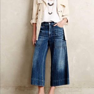 Anthropologie Cropped Flare Jeans💙